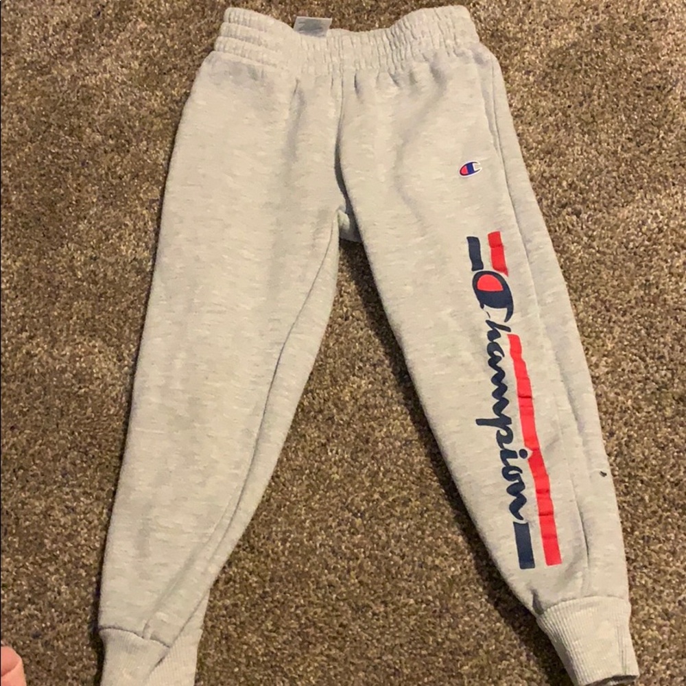 Kids champion sweatpants size 5